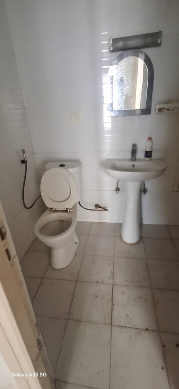 Bathroom in 2 BHK Apartment at Supertech Cape Town, Sector 74 – for Rent