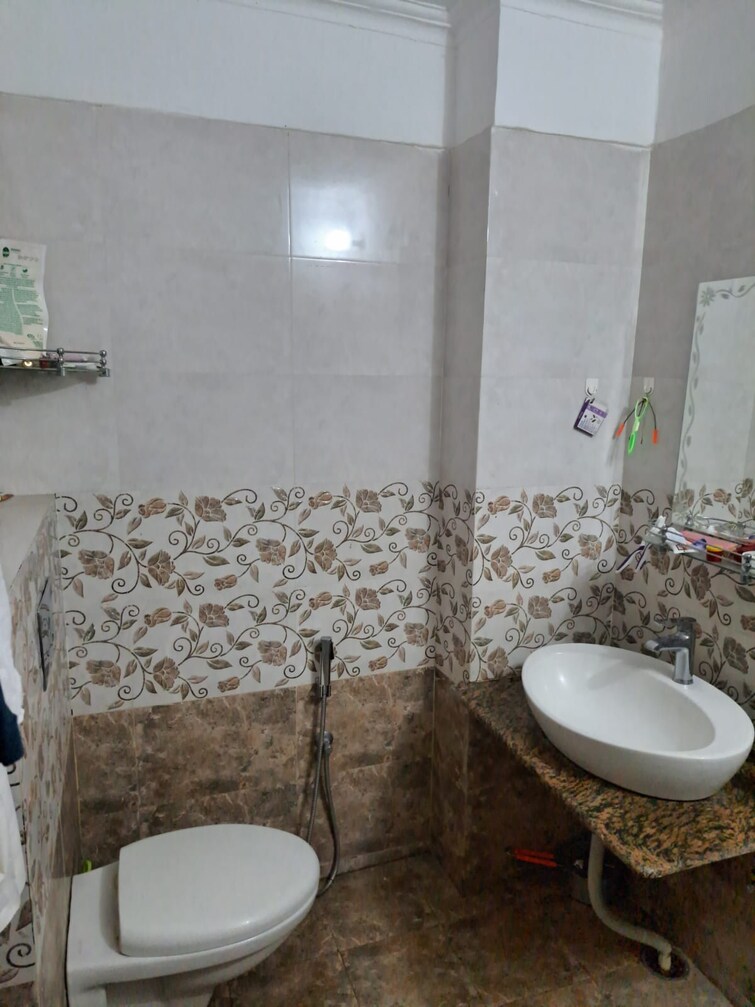 Bathroom, gomti nagar 1 Bedroom 800 Sq.Ft. Independent House In Gomti Nagar Lucknow 9103744