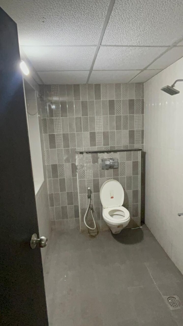 Bathroom, svamitva-emerald-square 2 Bedroom 710 Sq.Ft. Apartment In Bommasandra Bangalore 9103707