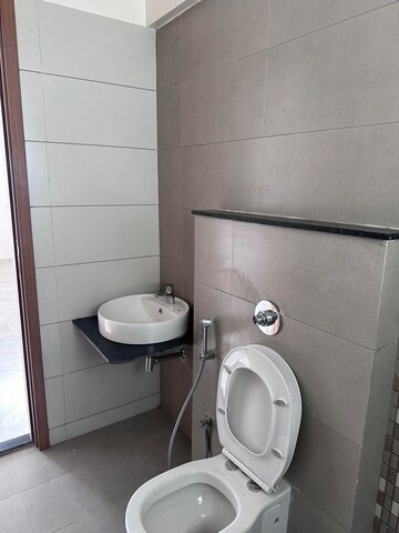Bathroom in 2 BHK Apartment at Majestique Towers, Kharadi – for Rent
