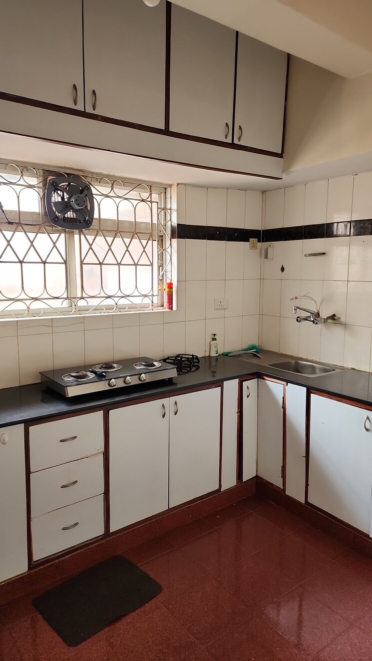 Kitchen, sreenivasa-enclave 2 Bedroom 1100 Sq.Ft. Apartment In Cv Raman Nagar Bangalore 9103719