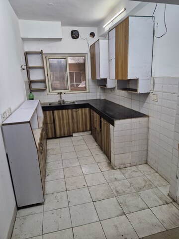 Kitchen in 3 BHK Apartment at BPTP Park 81, Sector 81 – for Rent