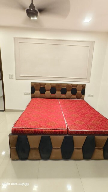 Bedroom in 1.5 BHK Independent House at Lajpat Nagar – for Rent