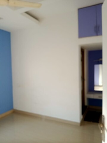 Room in 4 BHK Independent House at Ayyanthole – for Sale