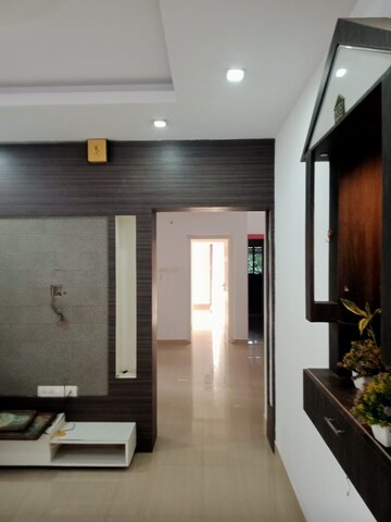 Room in 4 BHK Independent House at Ayyanthole – for Sale
