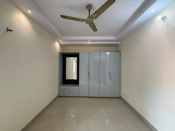 undefined, jahaz-apartments 2.5 Bedroom 1000 Sq.Ft. Apartment In Paschim Vihar Delhi 9103824