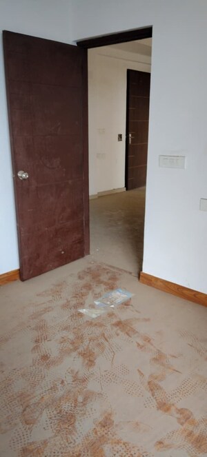 Room in 4 BHK Apartment at Aditya Mega City, Vaibhav Khand – for Sale