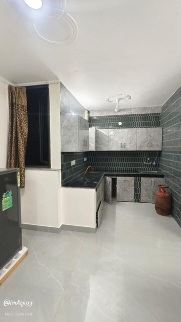Living Room in 1 RK Independent House at Vinoba Puri – for Rent