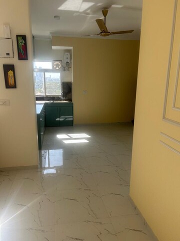 Room in 3 BHK Apartment at Pivotal Paradise, Sector 62 – for Rent