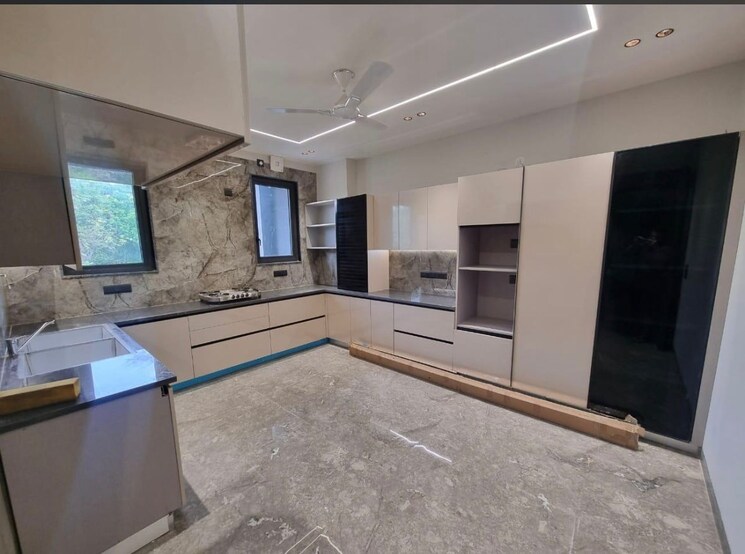 Kitchen, ansal-sushant-shopping-arcade 4 Bedroom 4500 Sq.Ft. Builder Floor In Sector 27 Gurgaon 9103869