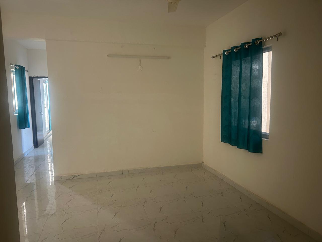 2 BHK Apartment For Sale in Pivotal Paradise