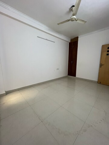 Bedroom in 3 BHK Builder Floor at Saket – for Rent