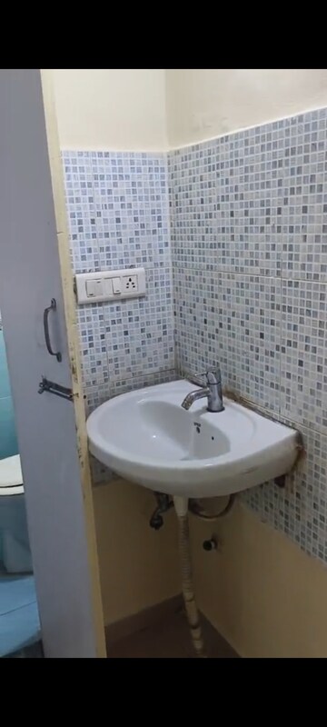 Bathroom in 2 BHK Apartment at Laxmi Kunj, Tingre Nagar – for Rent