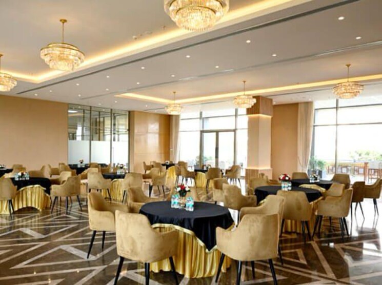 Gym, bptp-amstoria 3 Bedroom 200 Sq.Yd. Builder Floor In Sector 102 Gurgaon 9103867