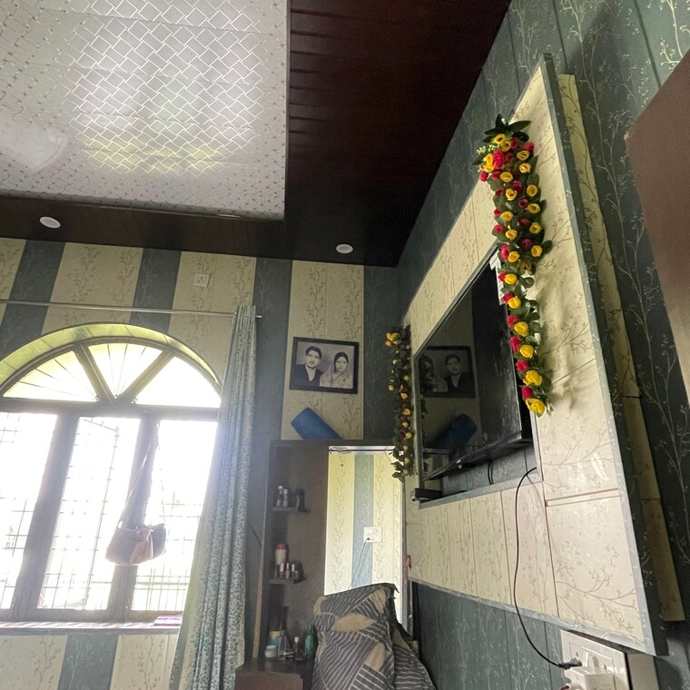 Room, chandrabani 2 Bedroom 1100 Sq.Ft. Independent House In Chandrabani Dehradun 9103888