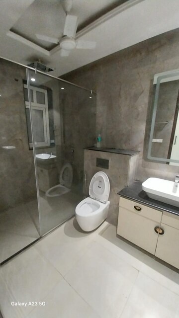 Bathroom in 3 BHK Builder Floor at Gupta Awas, Sector 43 – for Rent