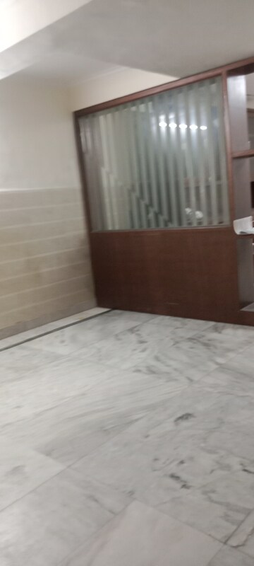Room in 1 BHK Builder Floor at Saket – for Rent