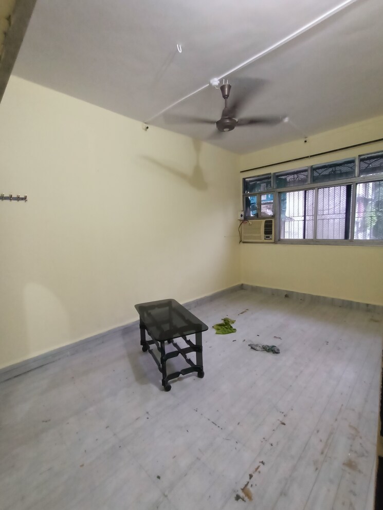 Room, dombivli west 1 Bedroom 650 Sq.Ft. Apartment In Dombivli West Thane 9103937