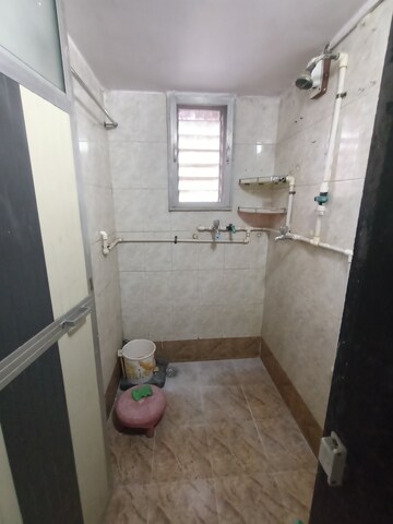 Bathroom in 1 BHK Apartment at Dombivli West – for Rent
