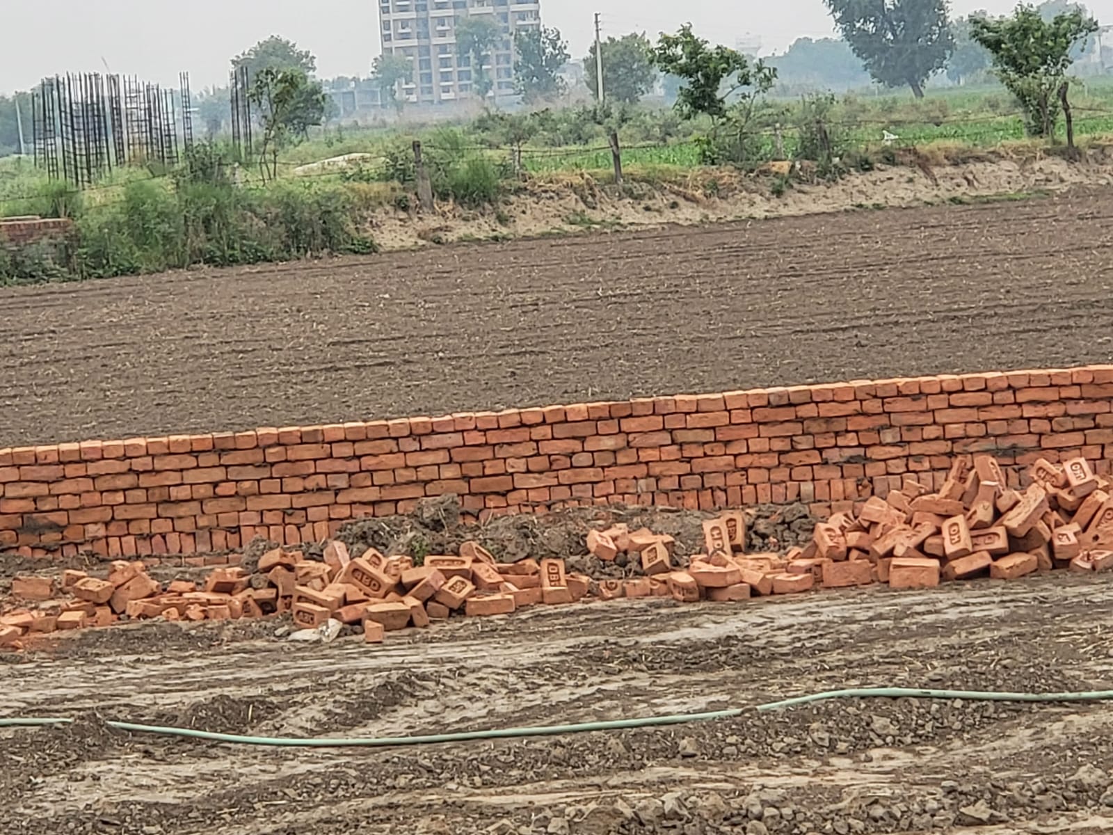 Plot For Sale in Wave City