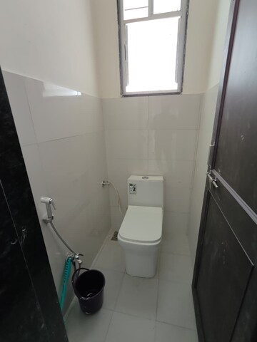 Bathroom in 1 BHK Builder Floor at Wadgaon Sheri – for Rent