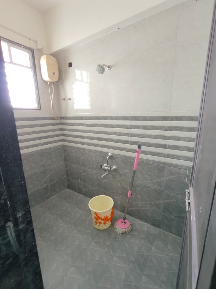 Bathroom, wadgaon sheri 1 Bedroom 634 Sq.Ft. Builder Floor In Wadgaon Sheri Pune 9103934