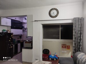 Furnished Amenities in 4 BHK Apartment at Amrapali Crystal Homes, Sector 76 – for Sale