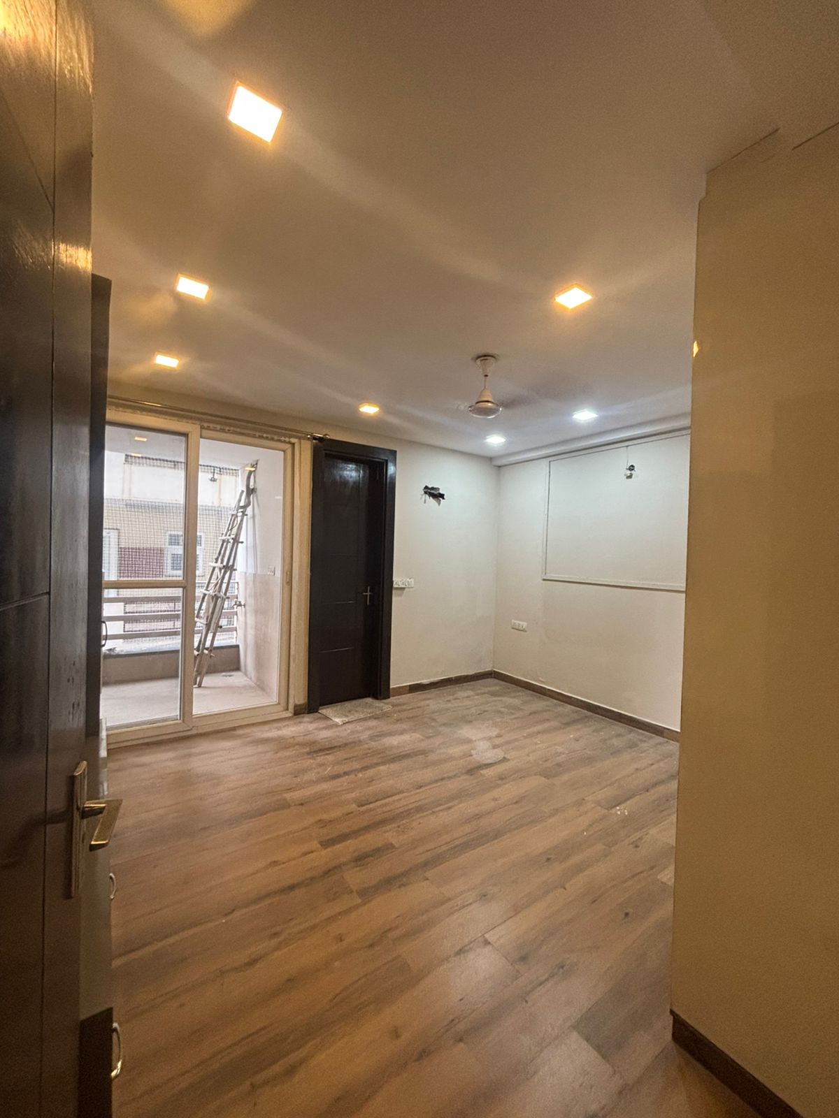 4 BHK + Servant Room Builder Floor For Rent in DLF Qerwa