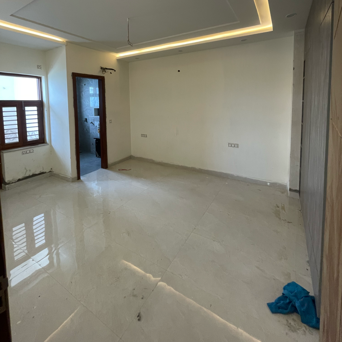 5 BHK + Pooja Room,Servant Room,Study Room Independent House For Rent in Sector 21C