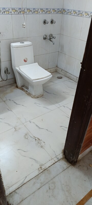Bathroom in 2 BHK Builder Floor at Saket – for Sale