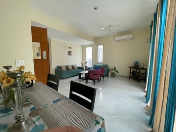 Team Area in 3 BHK Builder Floor at Anant Raj Ashok Estate, Sector 63a – for Rent