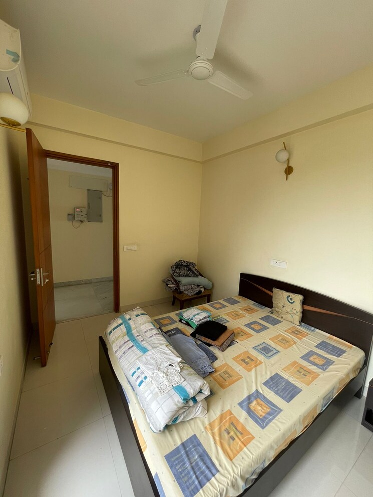 Bedroom, anant-raj-ashok-estate 3 Bedroom 1800 Sq.Ft. Builder Floor In Sector 63a Gurgaon 9103972