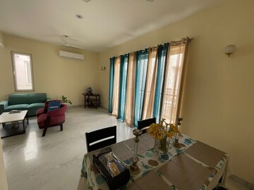 Team Area in 3 BHK Builder Floor at Anant Raj Ashok Estate, Sector 63a – for Rent