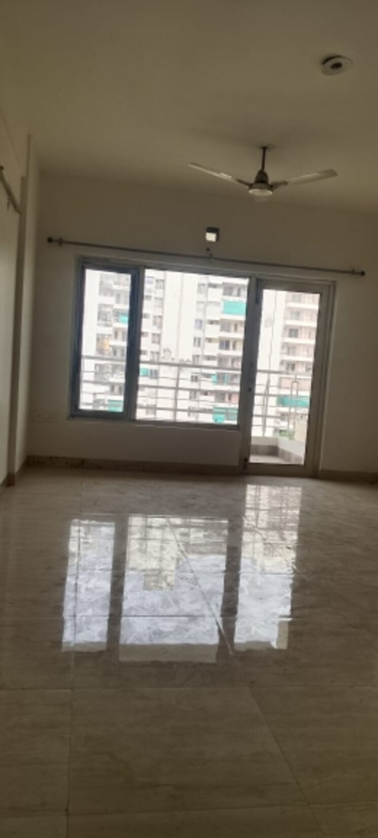Room, spr-imperial-estate 3.5 Bedroom 2137 Sq.Ft. Apartment In Sector 82 Faridabad 9103988