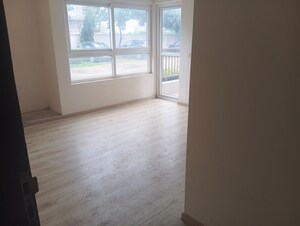 Room in 3 BHK Apartment at Adani M2K Oyster Grande, Sector 102 – for Sale