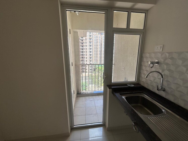 Kitchen, godrej-green-vistas 3 Bedroom 980 Sq.Ft. Apartment In Mahalunge Pune 9103966