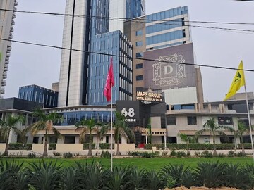  Shop For Sale in VSR 68 Avenue, Sector 68