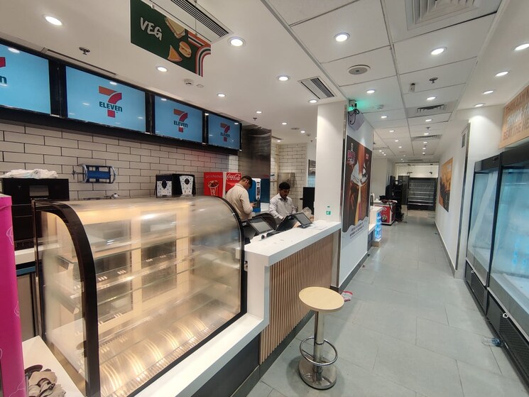 Team Area, vastu-shilp-jogeshwari Commercial Shop 1200 Sq.Ft. In Jogeshwari East Mumbai 9104010