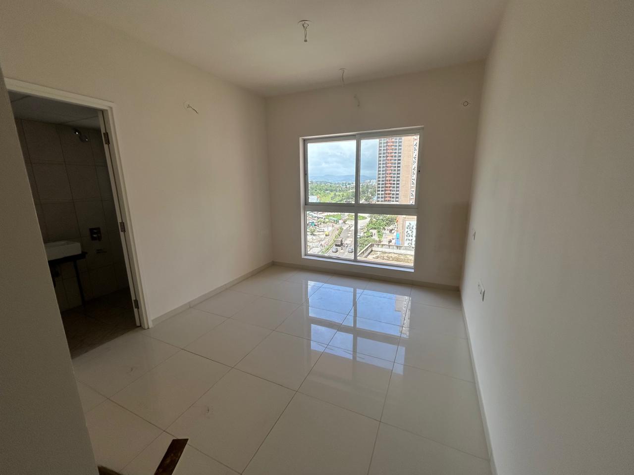 3 BHK + Pooja Room Apartment For Rent in Godrej Green Vistas