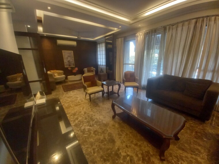 Living Room, itc-silverglades-laburnum 4 Bedroom 5500 Sq.Ft. Villa In Sector 28 Gurgaon 9104012