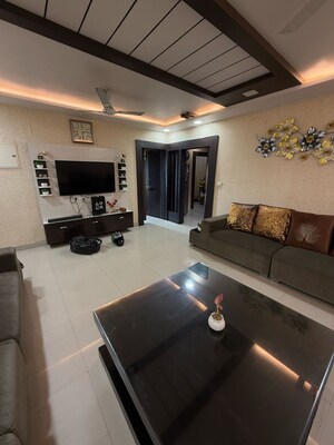 Living Room in 4 BHK Apartment at Itc Silverglades Laburnum, Sector 28 – for Sale