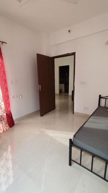 Room in 2 BHK Apartment at Ace Divino, Sector 1 Greater Noida – for Rent
