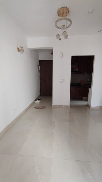 Room in 2 BHK Apartment at Ace Divino, Sector 1 Greater Noida – for Rent