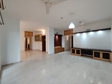 Room in 3 BHK Apartment at Bearys Lakeside Habitat, Sahakara Nagar – for Rent
