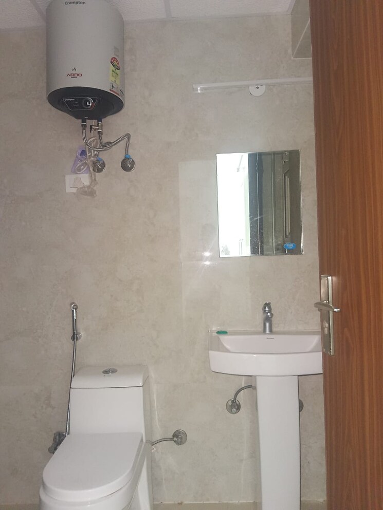 Bathroom, ace-divino 3 Bedroom 1565 Sq.Ft. Apartment In Sector 1 Greater Noida Greater Noida 9104059