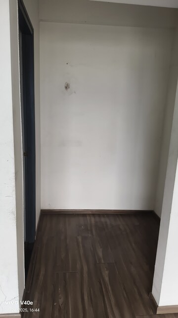 Room in 2.5 BHK Apartment at Casa RioGold, Dombivli East – for Sale