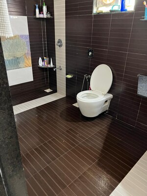 Bathroom in 4 BHK Villa at Science City – for Sale