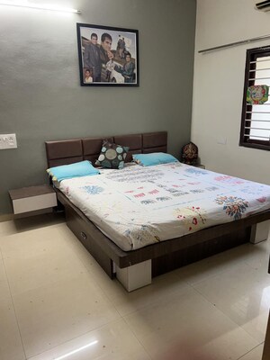 Bedroom in 4 BHK Villa at Science City – for Sale