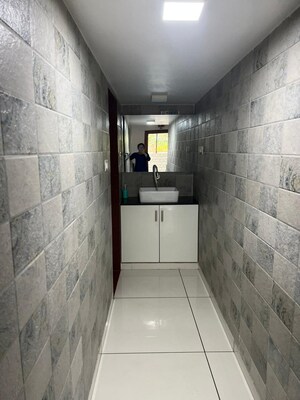 Bathroom in 4 BHK Villa at Science City – for Sale