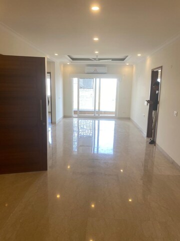4 BHK Builder Floor For Rent in Central Park 3 Flower Valley, Sohna Sector 33